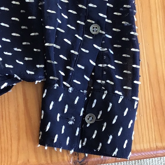Beautiful J. Crew Navy and White Silk Blouse - Picture 5 of 5